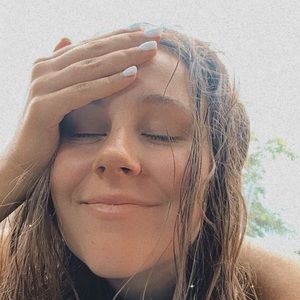 Meet your Posher, Meagan